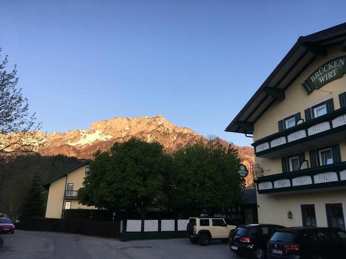 Hotel Brueckenwirt à Hallein