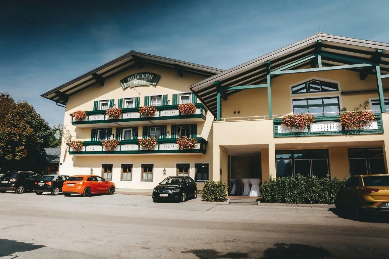 Hotel Brueckenwirt à Hallein